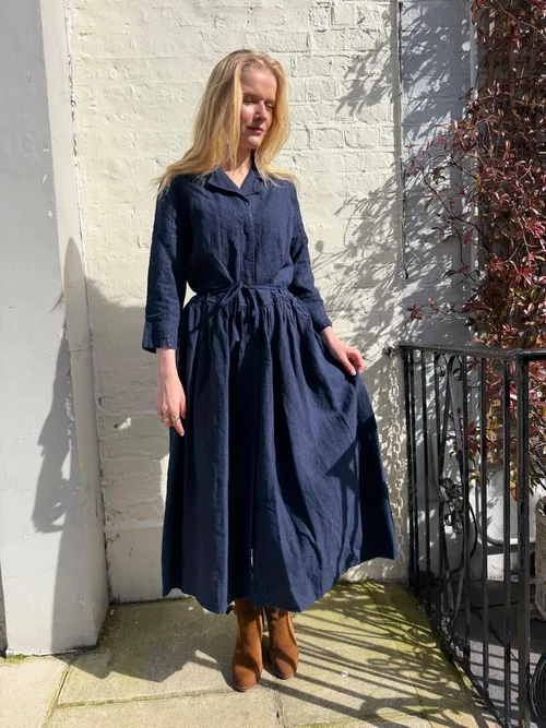 Hannoh Wessel designs made thoughfully in Italy, dresses and